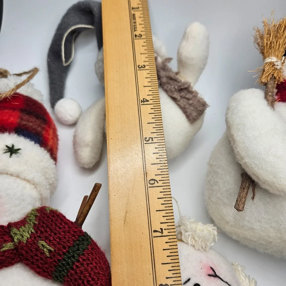 Lot of 4 Plush Snowman Christmas Ornaments Felt Fabric Handmade Style Rustic‎